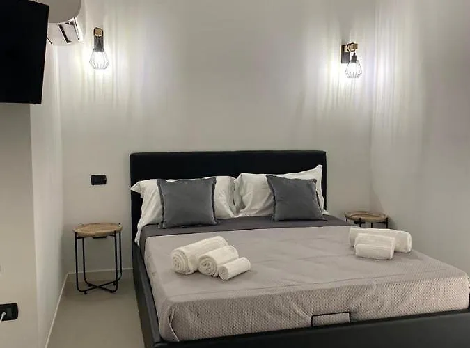 Maison Calefati * בארי